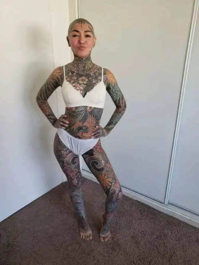 Woman Spends More Than On Tattoos She Tattooed All Her Body