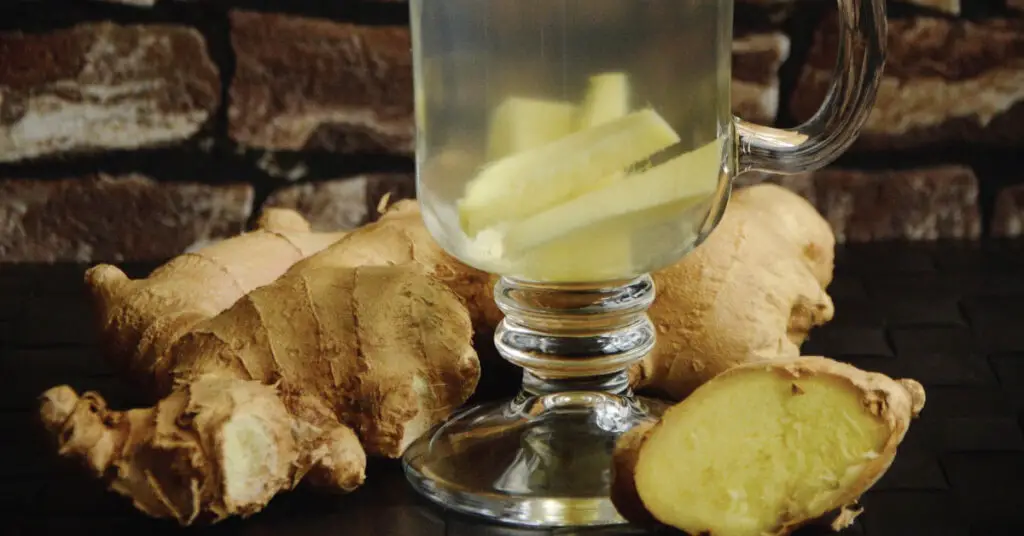 The Healing Power of Ginger Tea: 10 Reasons You Should Drink It Every Day!